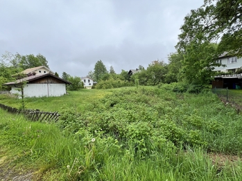 Prodej pozemku 693 m², REG