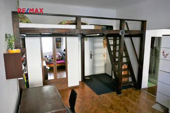 Pronájem bytu 1+1 v osobním vlastnictví 34 m², Praha 7 - Holešovice