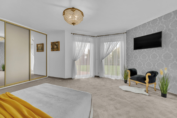 Pronájem domu 285 m², Šestajovice