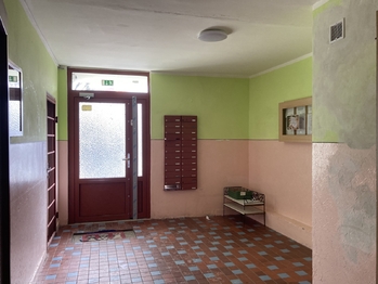 Pronájem bytu 2+1 v osobním vlastnictví 62 m², Chomutov