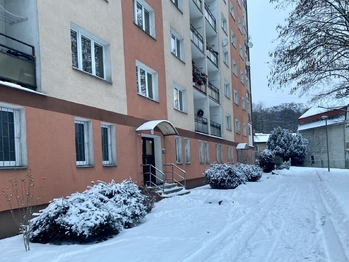 Pronájem bytu 2+1 v osobním vlastnictví 54 m², Chomutov