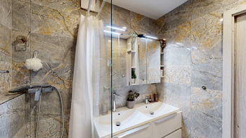 koupelna - Prodej bytu 4+kk v družstevním vlastnictví 72 m², Praha 4 - Michle