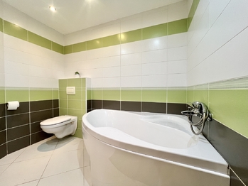 Prodej domu 157 m², Hrušovany