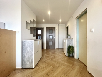 Prodej domu 157 m², Hrušovany