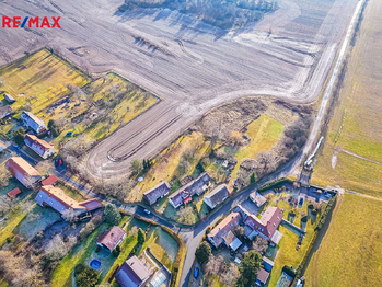 Prodej pozemku 3528 m², Bukovany