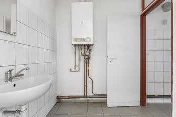 Prodej obchodních prostor 286 m², Děčín