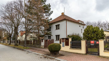 Prodej domu 235 m², Praha 9 - Běchovice