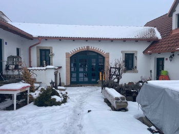 Prodej domu 169 m², Lhotka