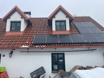 Prodej domu 169 m², Lhotka