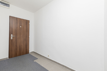 Chodba - Pronájem bytu 2+kk v osobním vlastnictví 40 m², Litoměřice