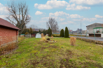 Prodej pozemku 924 m², Straškov-Vodochody