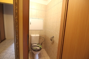 toaleta - Prodej bytu 3+1 v družstevním vlastnictví 89 m², České Budějovice