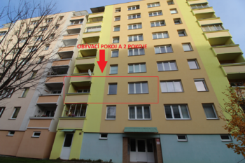 západní strana domu s lodžií - Prodej bytu 3+1 v družstevním vlastnictví 78 m², České Budějovice