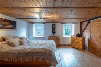 Pokoj 2.NP - Prodej domu 180 m², Vejprty