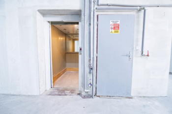 Pronájem skladovacích prostor 1263 m², Praha 9 - Vysočany