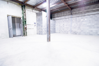 Pronájem skladovacích prostor 1263 m², Praha 9 - Vysočany