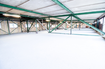 Pronájem skladovacích prostor 1263 m², Praha 9 - Vysočany