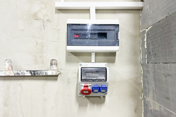 Pronájem skladovacích prostor 1263 m², Praha 9 - Vysočany