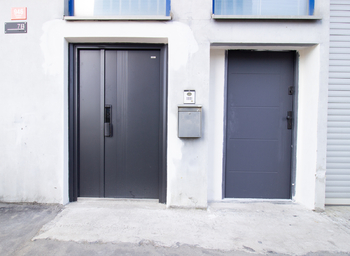 Pronájem skladovacích prostor 1263 m², Praha 9 - Vysočany