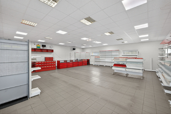 Prodej obchodních prostor 499 m², Skotnice