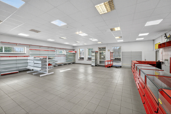Prodej obchodních prostor 499 m², Skotnice