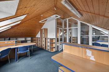 Prodej obchodních prostor 499 m², Skotnice