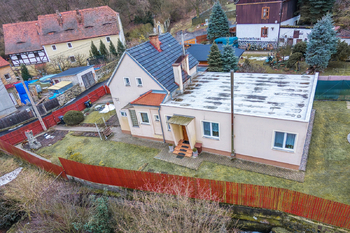 Prodej domu 155 m², Bžany