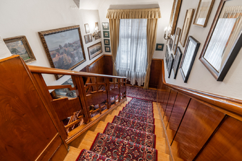 Staircase - Prodej domu 464 m², Praha 10 - Vinohrady