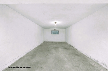 Prodej pozemku 3550 m², Bílý Újezd