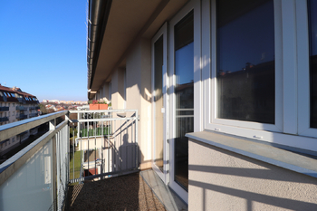 Balkon - Prodej bytu 2+kk v osobním vlastnictví 41 m², Praha 9 - Kyje