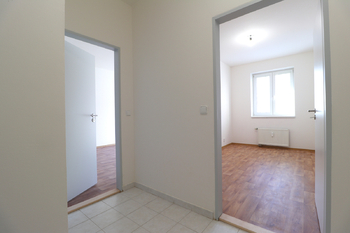 Chodba - Prodej bytu 2+kk v osobním vlastnictví 41 m², Praha 9 - Kyje