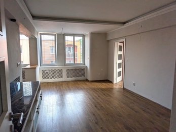 Prodej bytu 3+kk v osobním vlastnictví 82 m², Ústí nad Labem