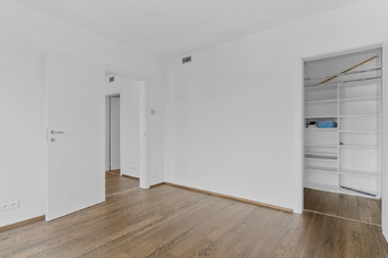 Prodej bytu 2+kk v osobním vlastnictví 48 m², Praha 8 - Libeň