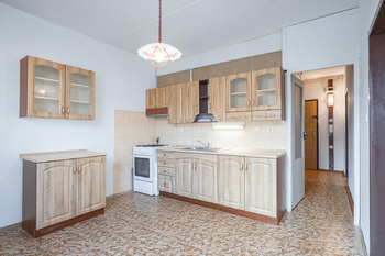 Prodej bytu 3+1 v osobním vlastnictví 64 m², Pelhřimov