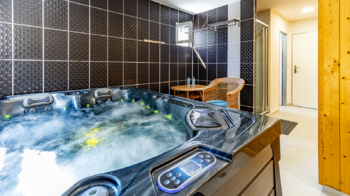 Prodej ubytovacího zařízení 750 m², Mařenice