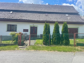 Prodej domu 198 m², Loučim