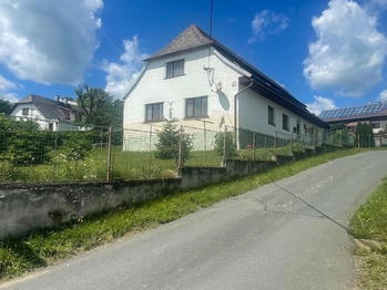 Prodej domu 198 m², Loučim