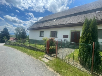 Prodej domu 198 m², Loučim