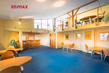 klidová zóna - Pronájem skladovacích prostor 2325 m², Strančice