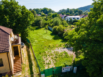 Prodej pozemku 1465 m², Březina