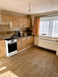 Kuchyně - Prodej domu 105 m², Líšná