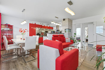 Prodej bytu 4+kk v osobním vlastnictví 96 m², Praha 5 - Stodůlky