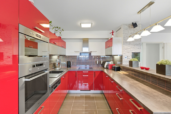 Prodej bytu 4+kk v osobním vlastnictví 96 m², Praha 5 - Stodůlky