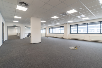 Pronájem obchodních prostor 289 m², Tuchoměřice