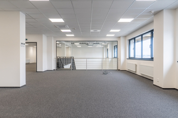 Pronájem obchodních prostor 289 m², Tuchoměřice