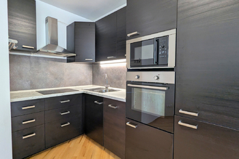 Pronájem bytu 2+kk v osobním vlastnictví 75 m², Praha 3 - Žižkov