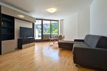 Pronájem bytu 2+kk v osobním vlastnictví 75 m², Praha 3 - Žižkov