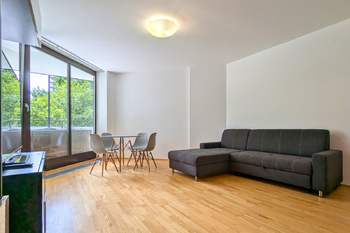 Pronájem bytu 2+kk v osobním vlastnictví 75 m², Praha 3 - Žižkov