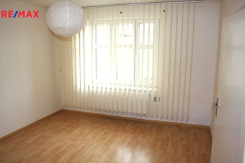 Pronájem bytu 1+1 v osobním vlastnictví 52 m², Strakonice