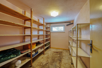 Prodej domu 253 m², Janovice nad Úhlavou